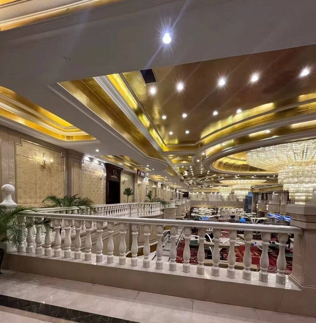 腾龙酒店客房
